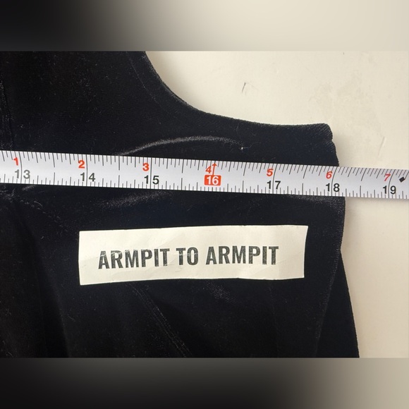 Skies Are Blue Black Velvet Jumpsuit - Picture 6 of 9